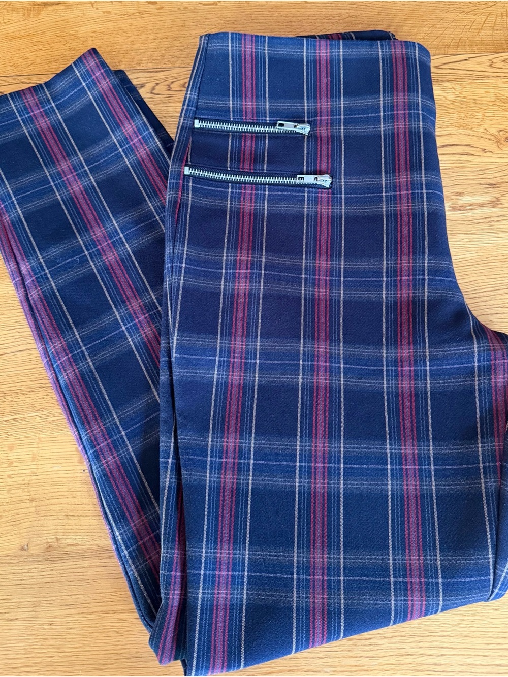 Forever 21 Contemporary Plaid Tapered Pants-Large